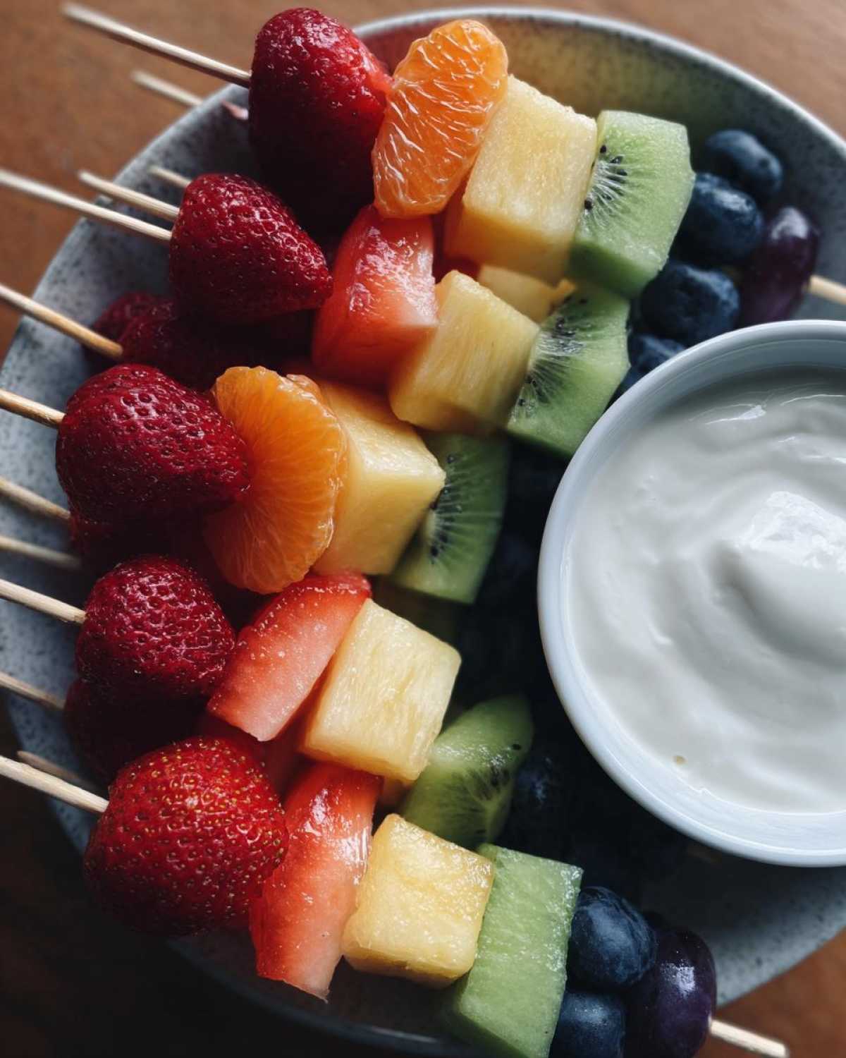 Rainbow Fruit Kabobs with Yogurt Dip - detail 1