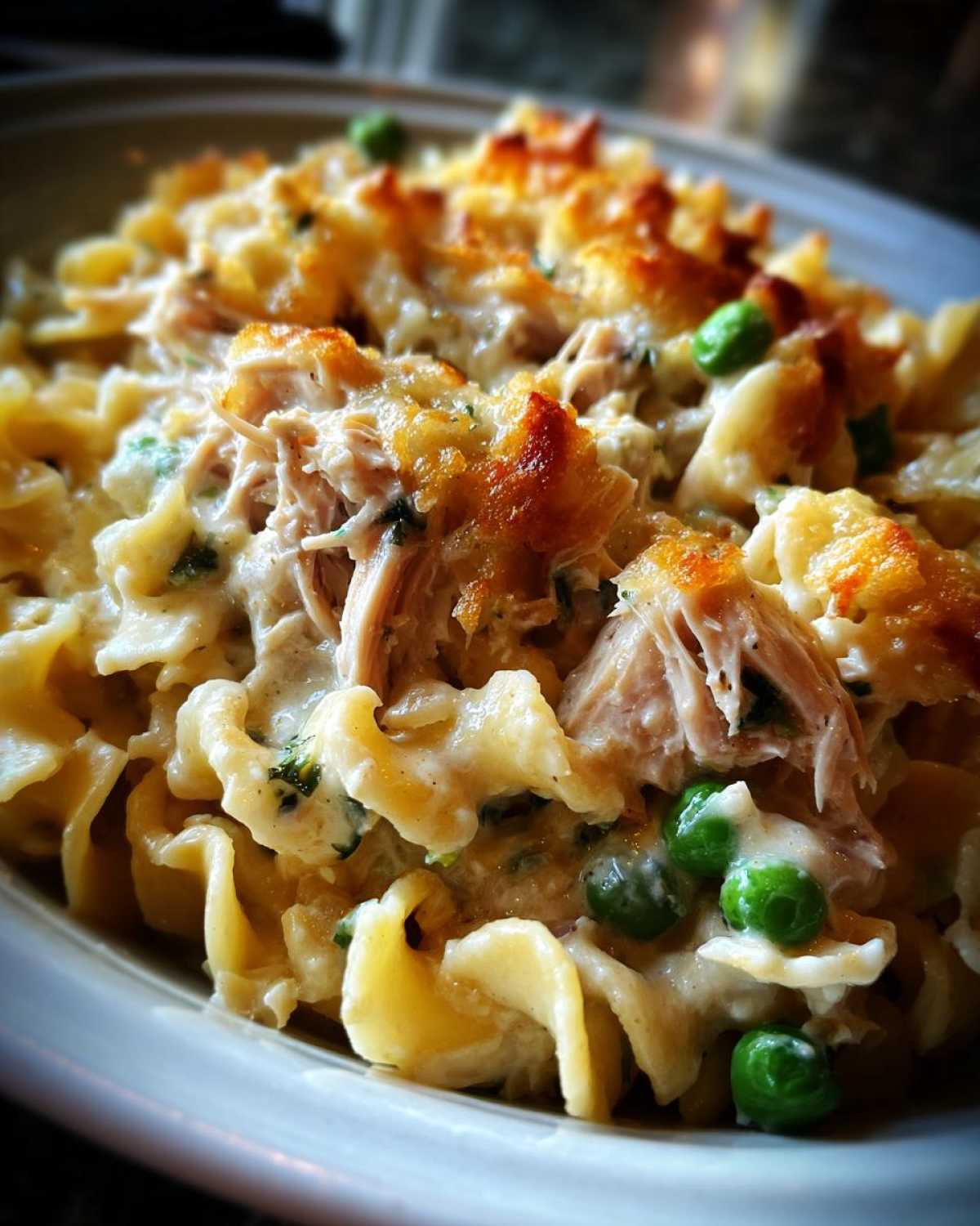 Slow cooker tuna noodle casserole - detail 1
