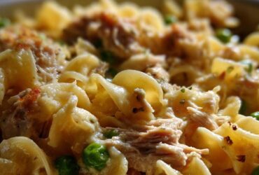 Slow cooker tuna noodle casserole