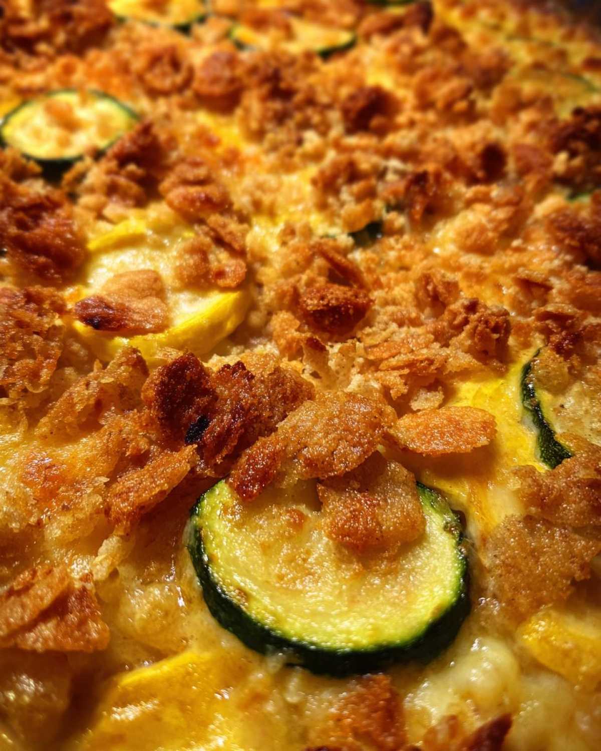 Sour cream squash casserole - detail 4