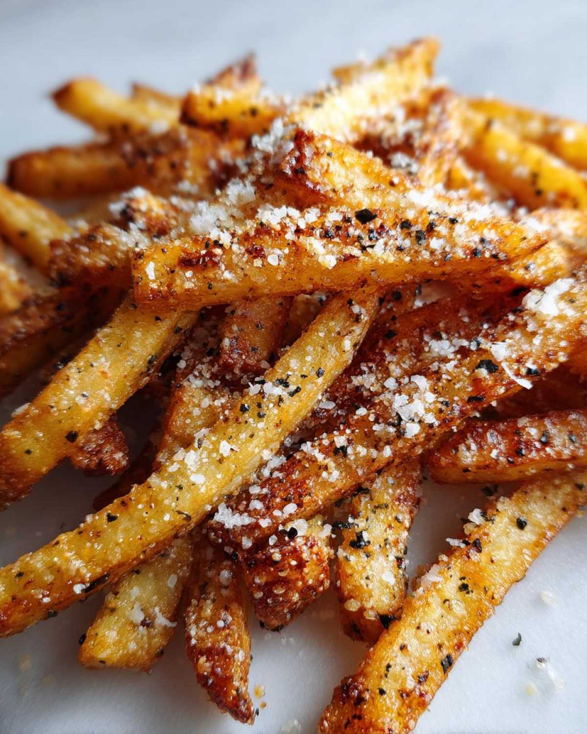Truffle Parmesan Fries - detail 2