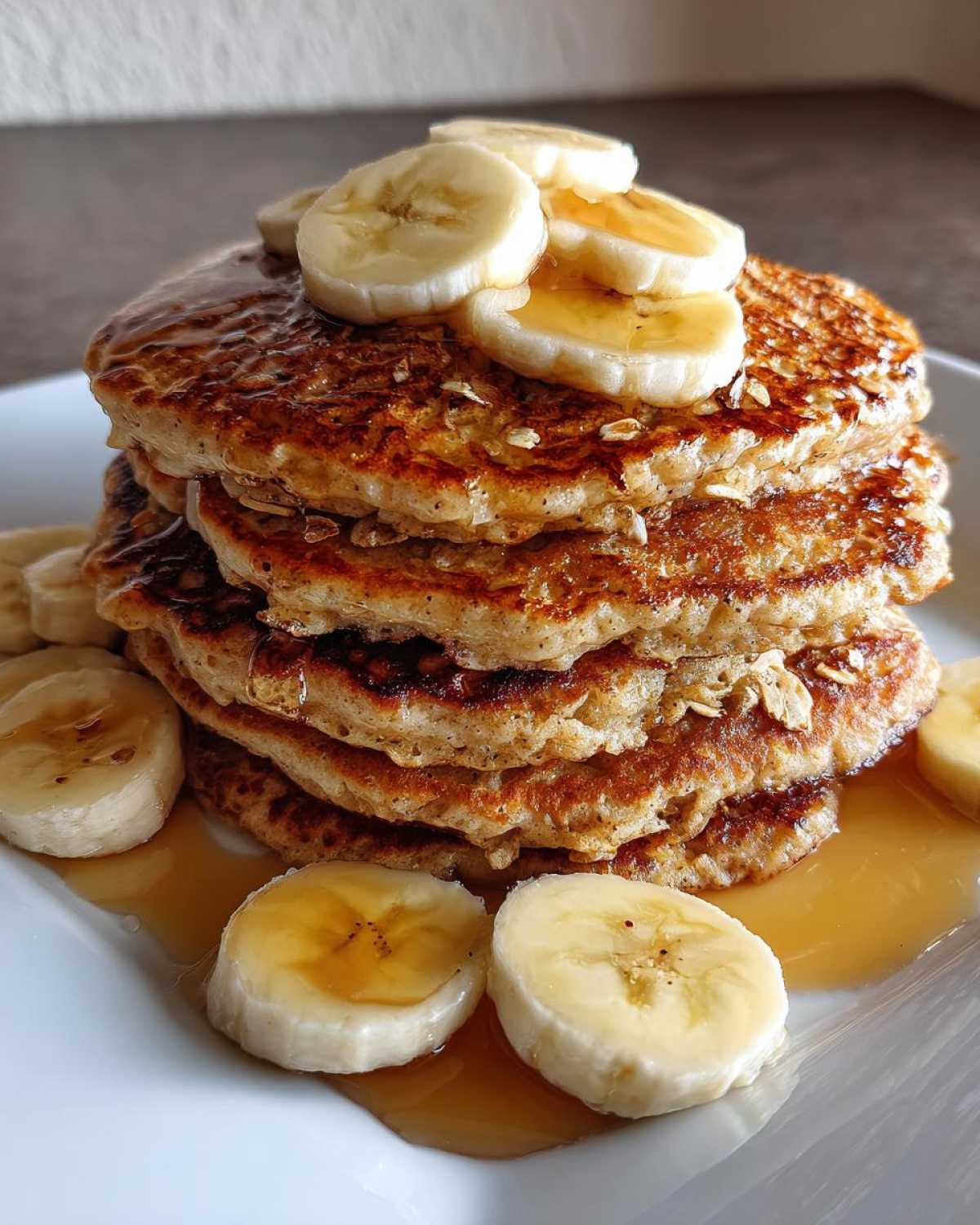 Two-Ingredient Banana Oat Pancakes - detail 2
