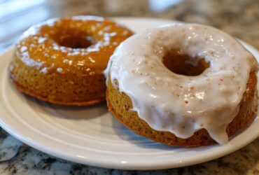 Vegan Pumpkin Spice Donuts