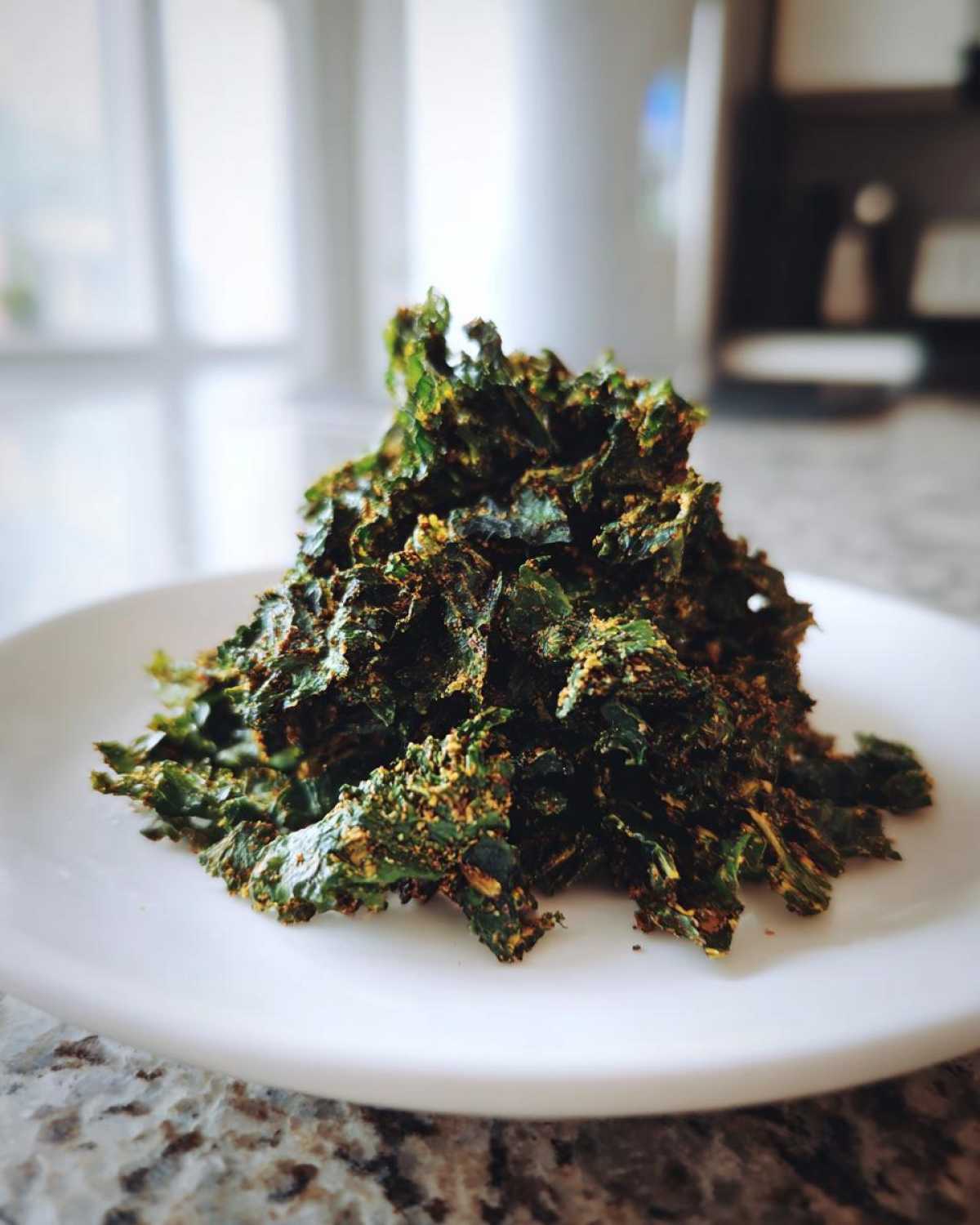 Za'atar Spiced Kale Chips - detail 3