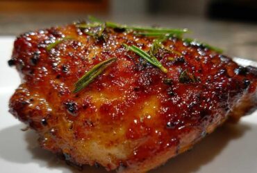 Brown Sugar Garlic Chicken Thighs