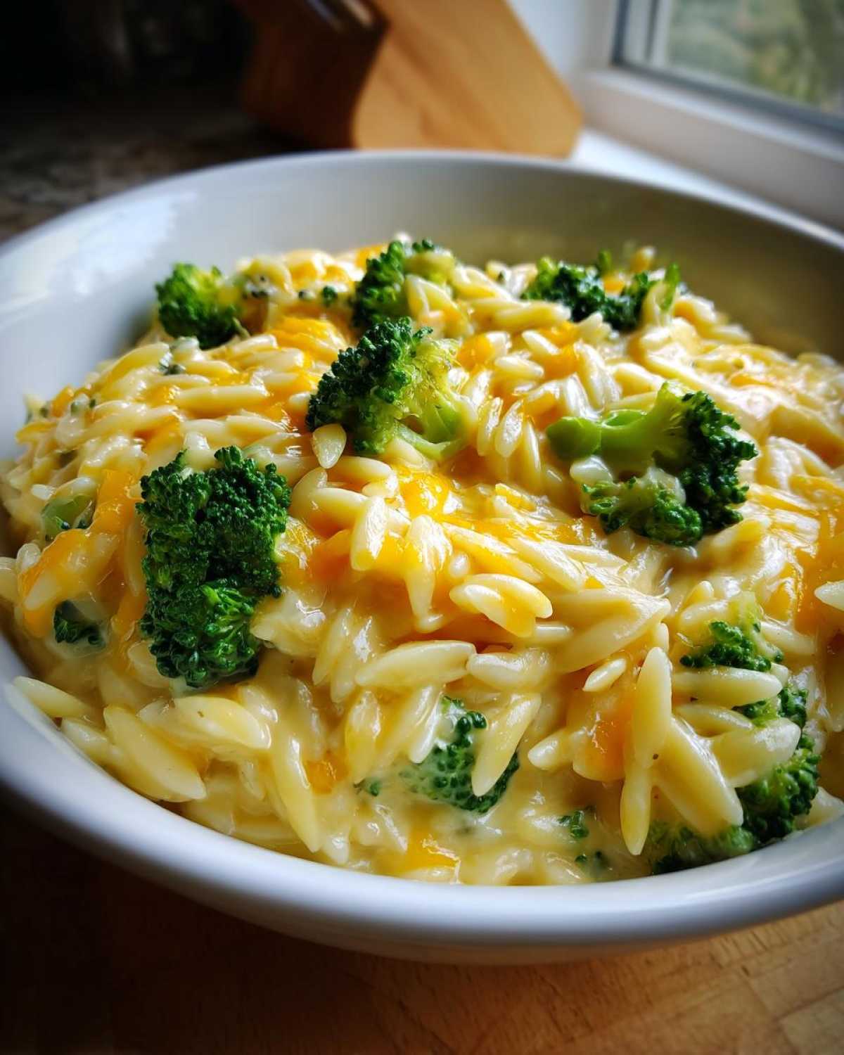 Cheesy Broccoli Orzo - detail 4