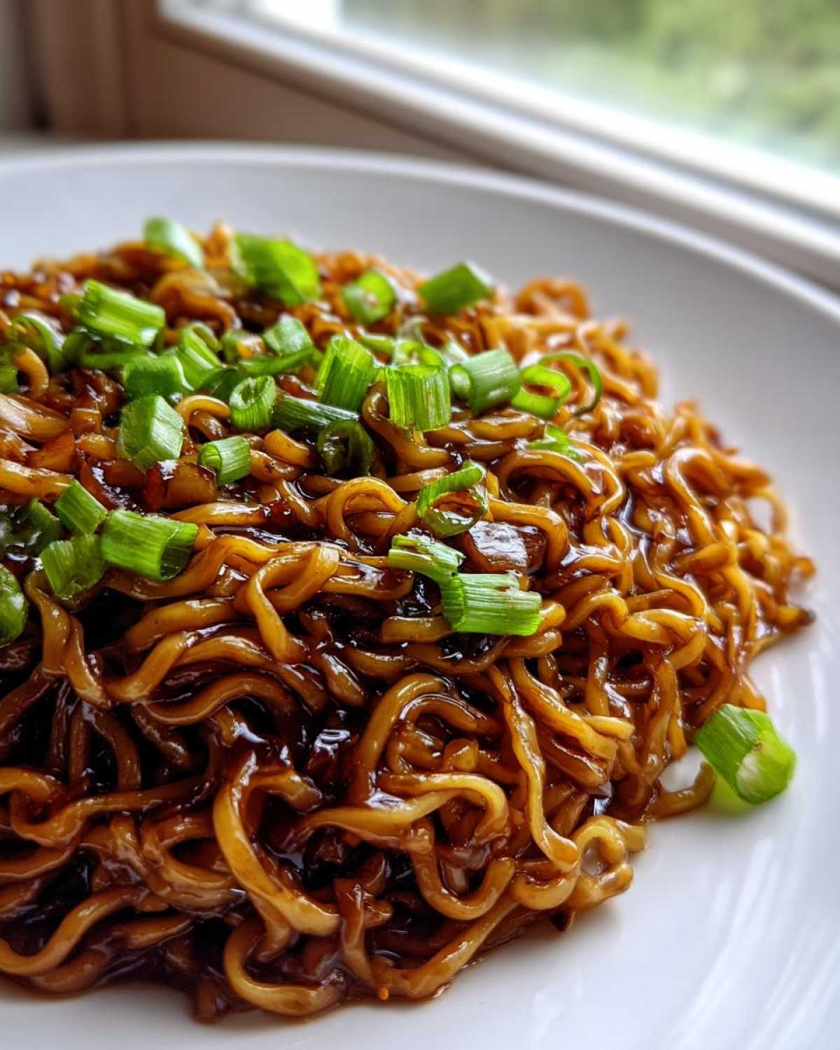 Chili Garlic Noodles - detail 1