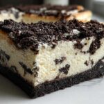 Cookies and Cream Cheesecake Bars