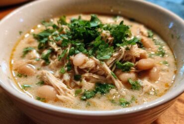 Cozy White Chicken Chili for Chilly Nights