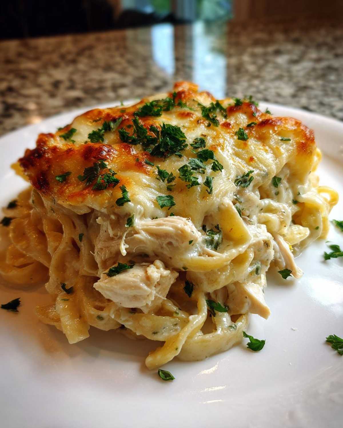Creamy Chicken Alfredo Bake - detail 3