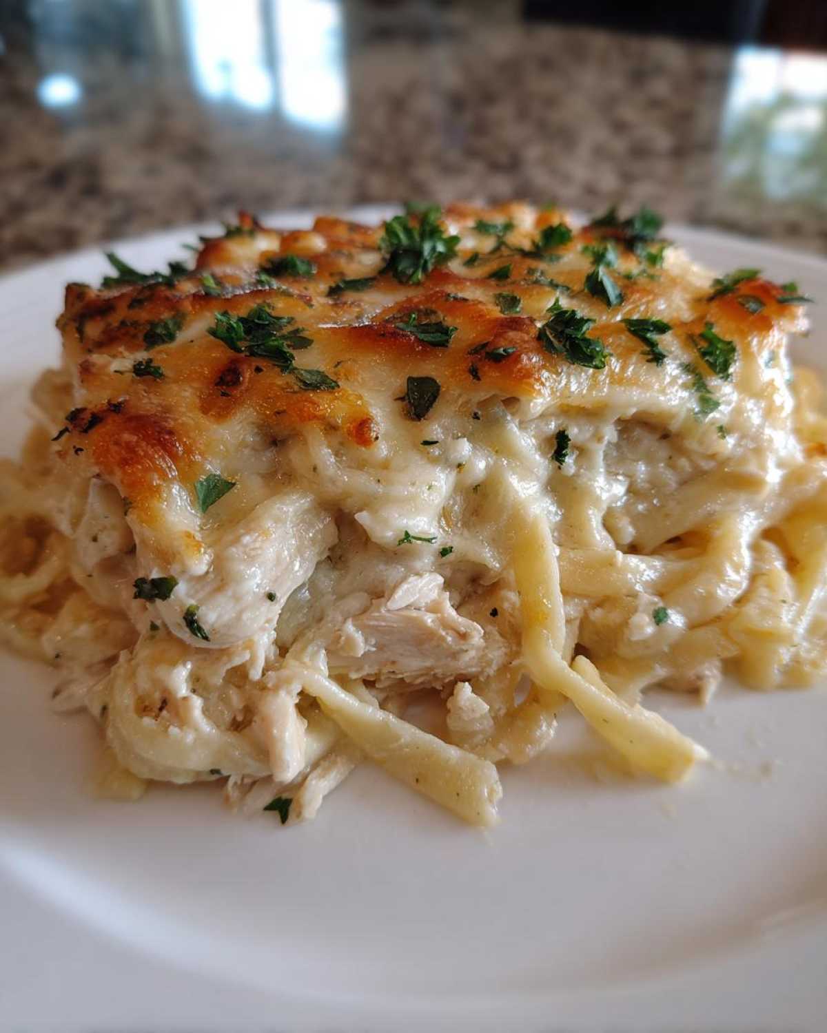 Creamy Chicken Alfredo Bake - detail 4