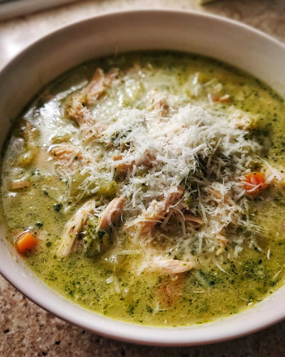 Creamy Chicken Pesto Soup - detail 2
