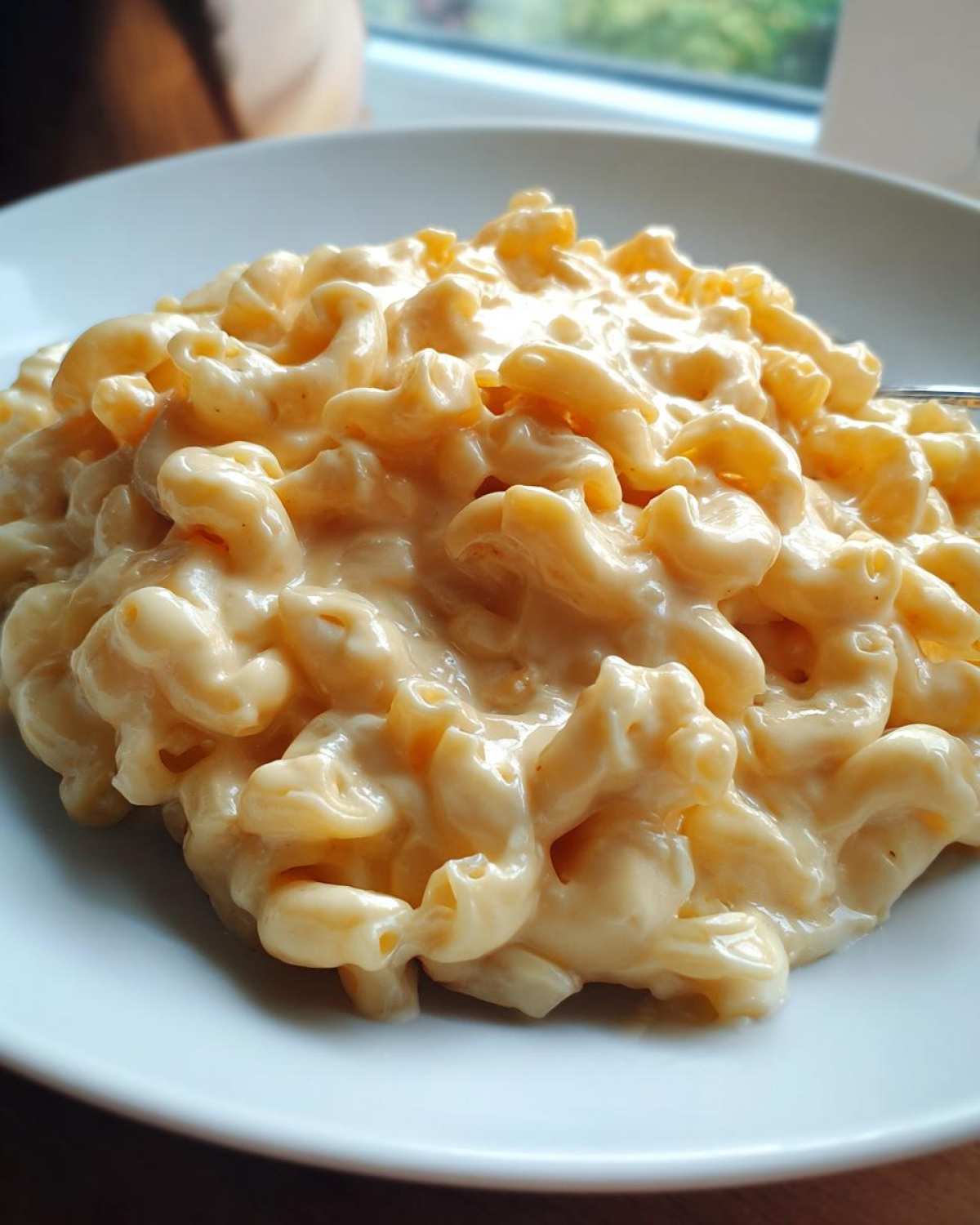 Creamy Greek Yogurt Mac and Cheese - detail 3