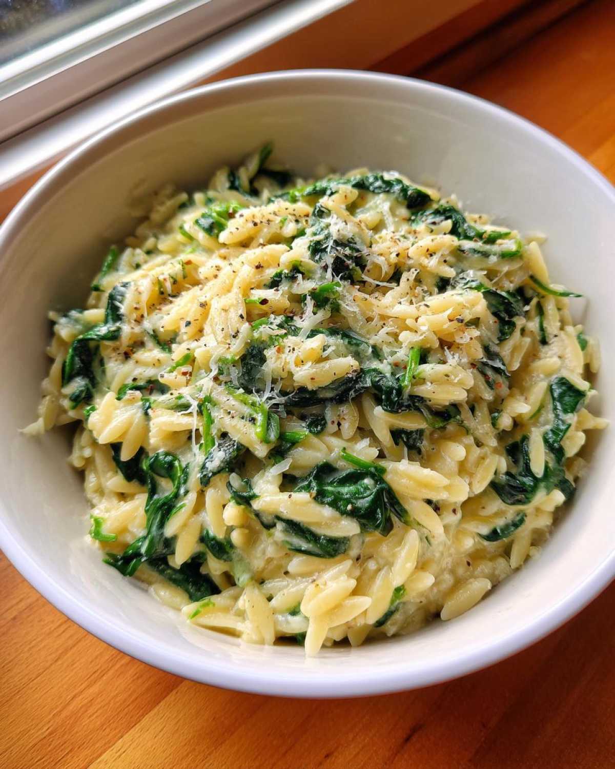 Creamy Lemon Spinach Orzo - detail 2