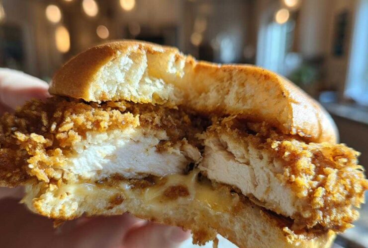 Crispy Garlic Chicken Sandwich