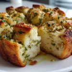 Garlic Herb Pull-Apart Bread