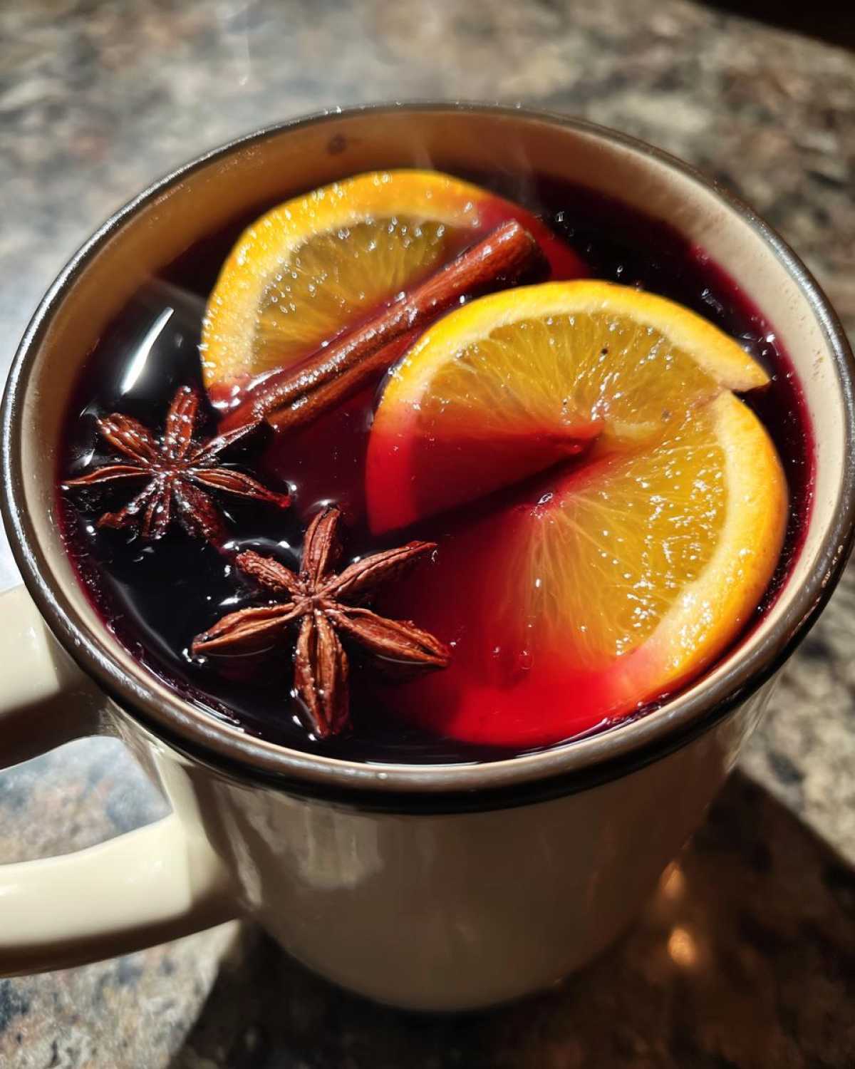 Mulled Wine: Holiday Spirit in a Mug - detail 2