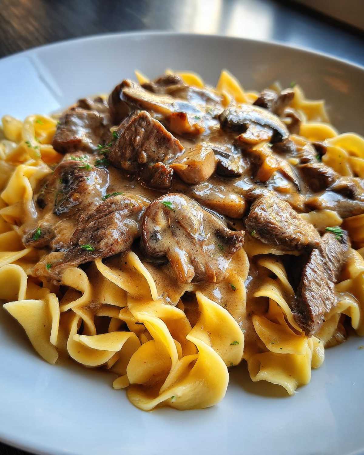 One-Skillet Beef Stroganoff - detail 3